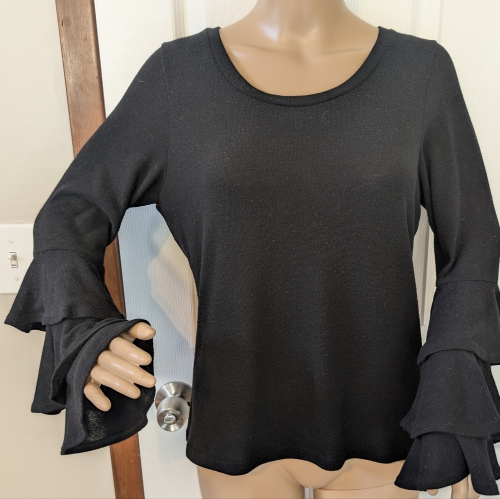 Johnnybecca Black Ruffle Bell Sleeve Long Sleeve Top-XS